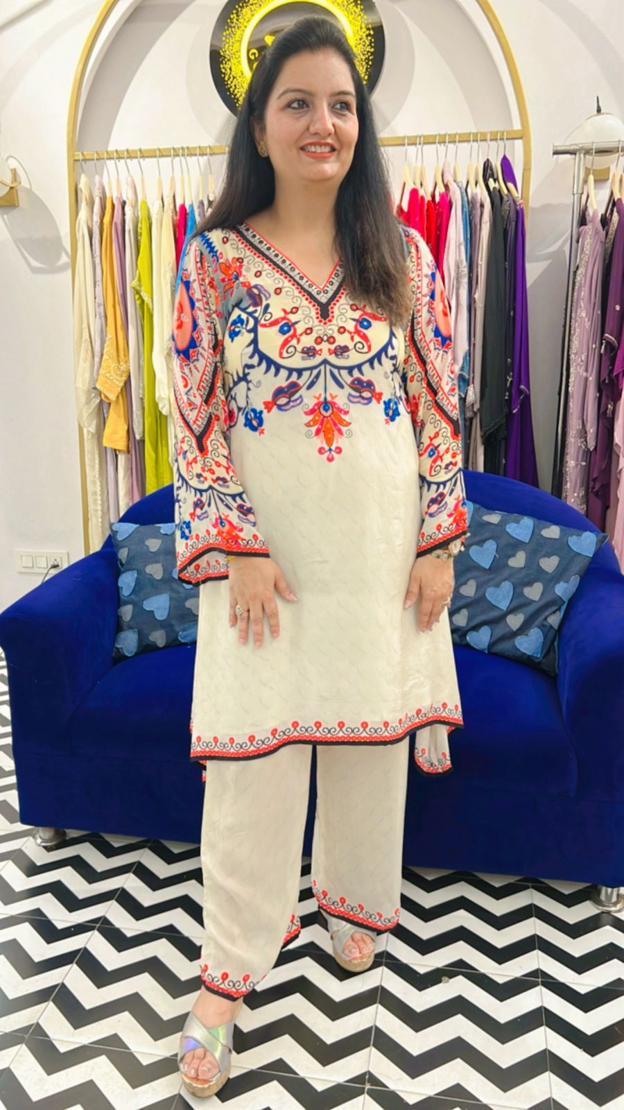 Chic Elegance kurta Set